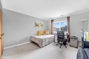 1025 S Fernandez Ave, Arlington Heights, IL 60005 - Photo 18