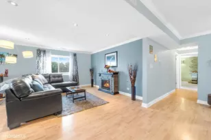1025 S Fernandez Ave, Arlington Heights, IL 60005 - Photo 12