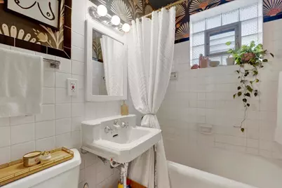 6239 N Campbell Avenue, Chicago, IL 60659 - Photo 24