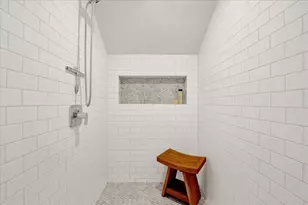 6239 N Campbell Ave, Chicago, IL 60659 - Photo 32