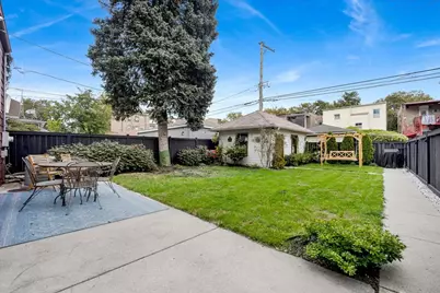 6239 N Campbell Avenue, Chicago, IL 60659 - Photo 34