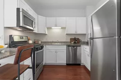 645 N Kingsbury Street #2205, Chicago, IL 60610 - Photo 8