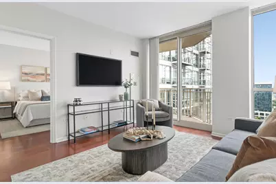 645 N Kingsbury Street #2205, Chicago, IL 60610 - Photo 4