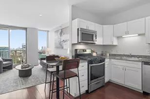 645 N Kingsbury St, Chicago, IL 60610 - Photo 6
