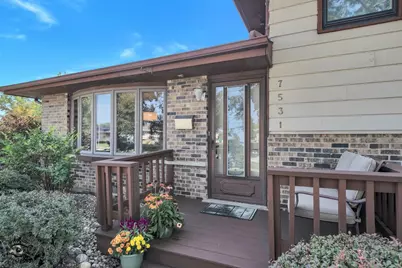 7531 170th Street, Tinley Park, IL 60477 - Photo 2