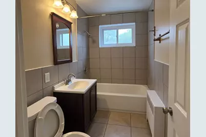 2607 W Fitch Avenue #1E, Chicago, IL 60645 - Photo 8