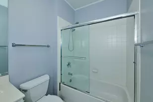 7414 N Lincoln Ave, Skokie, IL 60076 - Photo 18