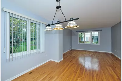 7414 N Lincoln Avenue #A, Skokie, IL 60076 - Photo 4