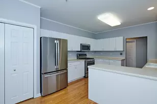 7414 N Lincoln Ave, Skokie, IL 60076 - Photo 8