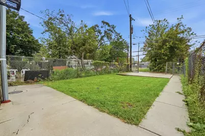 5735 S Marshfield Avenue, Chicago, IL 60636 - Photo 36