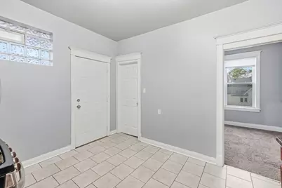 5735 S Marshfield Avenue, Chicago, IL 60636 - Photo 32