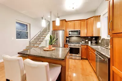 1520 W Walton Street #3, Chicago, IL 60642 - Photo 8
