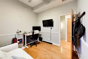 1520 W Walton St, Chicago, IL 60642 - Photo 14