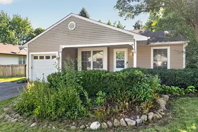 326 Danbury Drive, Naperville, IL 60565 - Photo 2
