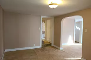 104 S 1st Ave, Forreston, IL 61030 - Photo 14