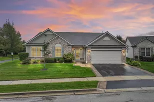 609 Tuscan View, Elgin, IL 60124 - Photo 1