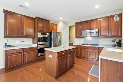 609 Tuscan View, Elgin, IL 60124 - Photo 12