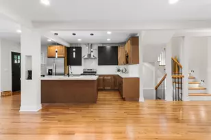 4256 N Monitor Ave, Chicago, IL 60634 - Photo 4