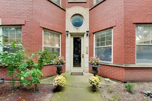 4018 N Mozart St, Chicago, IL 60618 - Photo 2