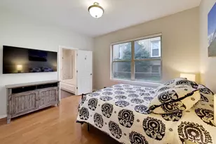 4018 N Mozart St, Chicago, IL 60618 - Photo 12