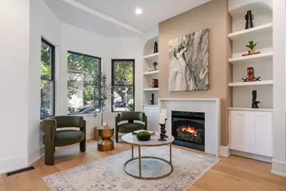2332 N Maplewood Avenue N, Chicago, IL 60647 - Photo 4