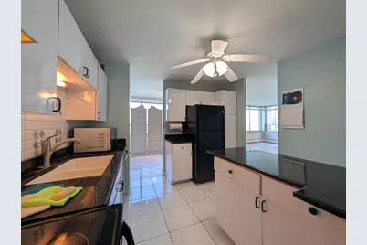 6171 N Sheridan Road #1412, Chicago, IL 60660 - Photo 10