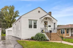 1207 Oregon St, Joliet, IL 60435 - Photo 2
