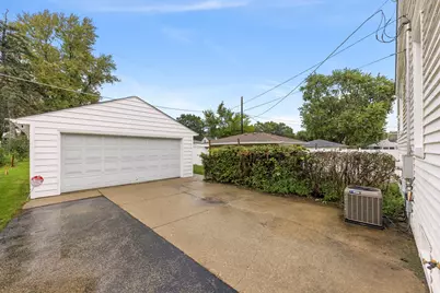 1207 Oregon Street, Joliet, IL 60435 - Photo 18