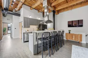 331 S Peoria St, Chicago, IL 60607 - Photo 6