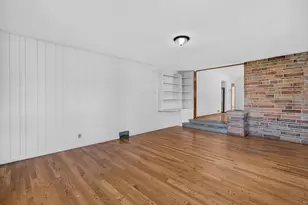 24 S Reed St, Joliet, IL 60436 - Photo 14