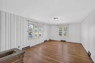 24 S Reed St, Joliet, IL 60436 - Photo 12
