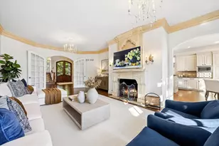 753 Wilson Ln, Hinsdale, IL 60521 - Photo 8