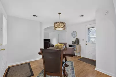 638 Moore Street, Ottawa, IL 61350 - Photo 6