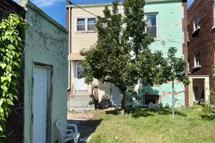 564 E Cass St, Joliet, IL 60432 - Photo 22