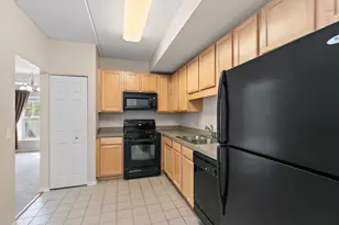 410 W Mahogany Ct, Palatine, IL 60067 - Photo 6
