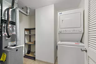 410 W Mahogany Ct, Palatine, IL 60067 - Photo 14
