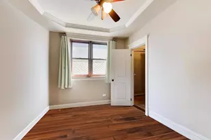 1339 W Walton St, Chicago, IL 60642 - Photo 12
