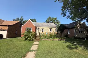 479 S Winfield Ave, Kankakee, IL 60901 - Photo 2
