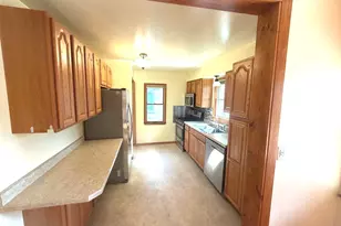 479 S Winfield Ave, Kankakee, IL 60901 - Photo 10