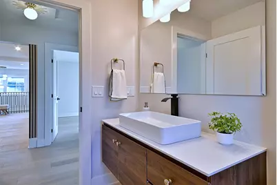 800 S Swain Avenue, Elmhurst, IL 60126 - Photo 18