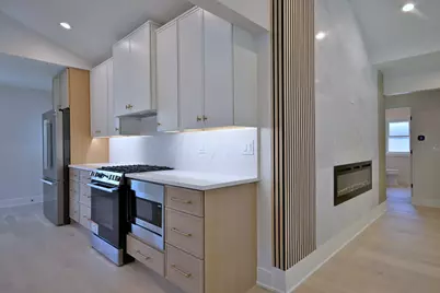 800 S Swain Avenue, Elmhurst, IL 60126 - Photo 8