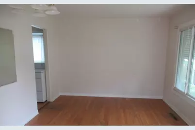 209 N William Street, Mount Prospect, IL 60056 - Photo 4