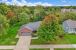 585 Mildred Dr, Marengo, IL 60152 - Photo 4