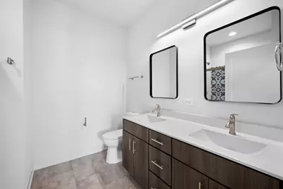 27 W Park Boulevard #308, Villa Park, IL 60181 - Photo 4