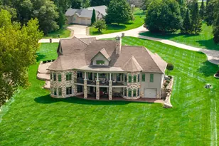 10 Bay Hill Dr, Coal Valley, IL 61240 - Photo 8