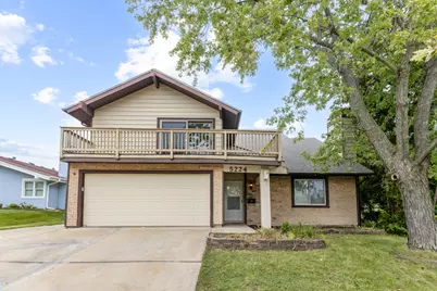 5224 Arlington Circle, Hanover Park, IL 60133 - Photo 1