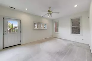 1355 W Fillmore St, Chicago, IL 60607 - Photo 8
