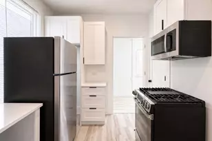 4347 W Irving Park Rd, Chicago, IL 60641 - Photo 4