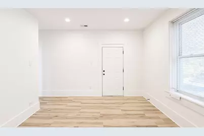 4347 W Irving Park Road #2E, Chicago, IL 60641 - Photo 6
