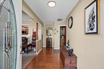 206 Cherokee Drive, Georgetown, IL 61846 - Photo 6